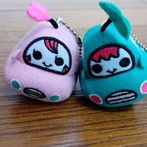 三井ダイレクト損害保険株式会社のキャラクター むじころうとむじこりんのボールチェーン付きぬいぐるみ