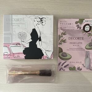 コスメデコルテ パウダーファンデーション 限定デザイン kerrie hess デコルテ おまけ付き 乳液マスク メイクブラシ