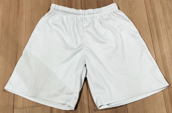 ホワイト ハーフパンツ サイズ150 白短パン サッカー