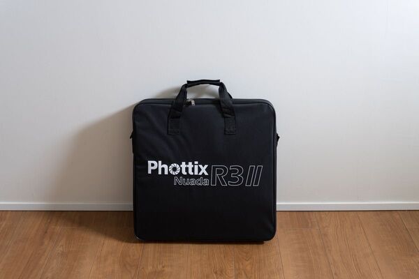 Phottix 薄型円形LEDライト Nuada R3II LED Light