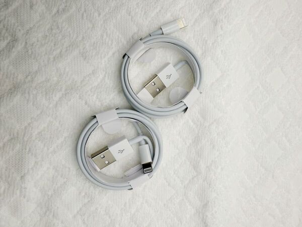 新品 iPhone ライトニングケーブル2本 1m USB充電器純正品質