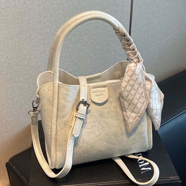 ハンドバッグ レザー ショルダーバッグ 2WAY ショルダー トートバッグ 2way