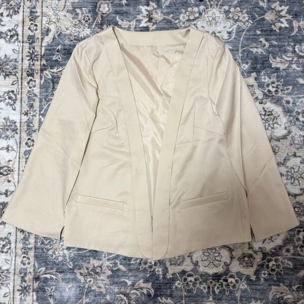 新品 Bou Jeloud ブージュルード マントスリーブジャケット 羽織り ポンチョ