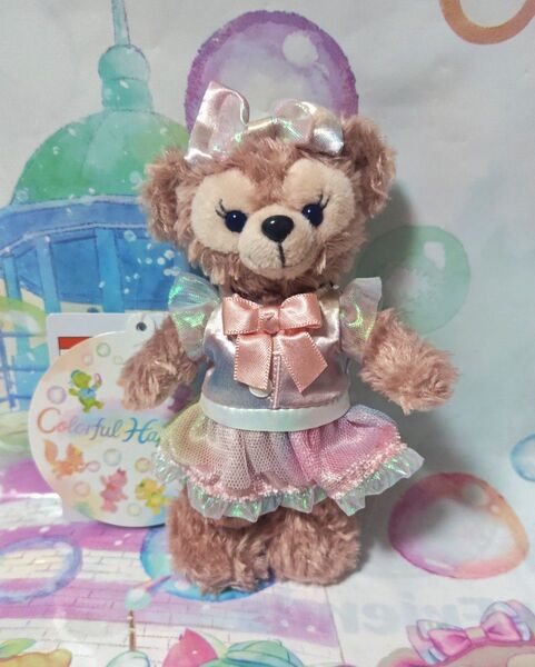 ディズニー ダッフィー&フレンズ 20周年 カラフルハピネス シェリーメイ ぬいぐるみバッジ