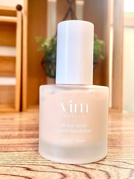 vim BEAUTY all day moist liquid foundation SPF30 PA++ 19