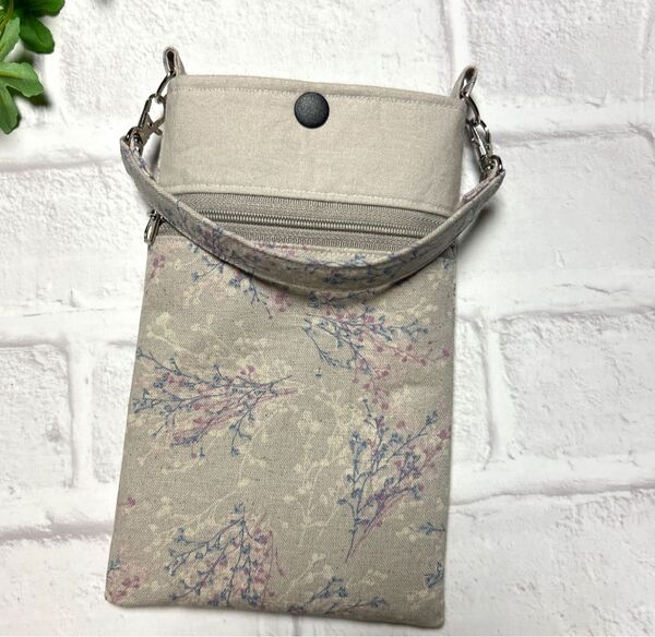 【No.38】momen-t モーメント かすみ草 グレー スマホポーチ ハンドメイド
