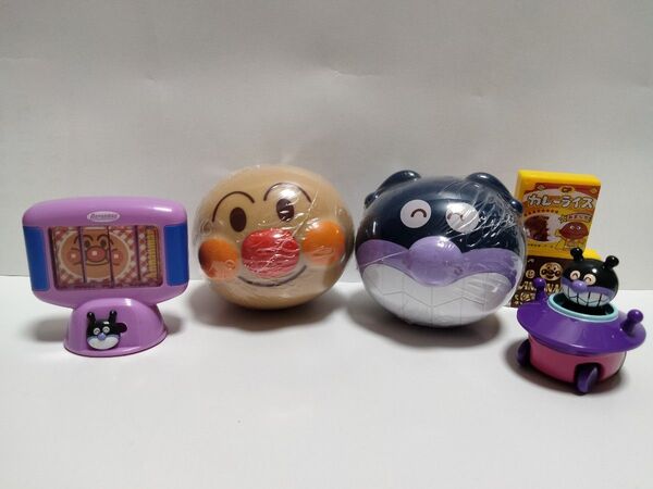 ガチャガチャ アンパンマン&バイキンマンマスコット/バイキンマンプルバックカー/ポップンハウス(7-1462)