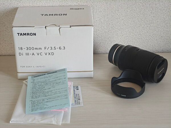 TAMRON 18-300mm F/3.5-6.3 Di III-A VC VXD