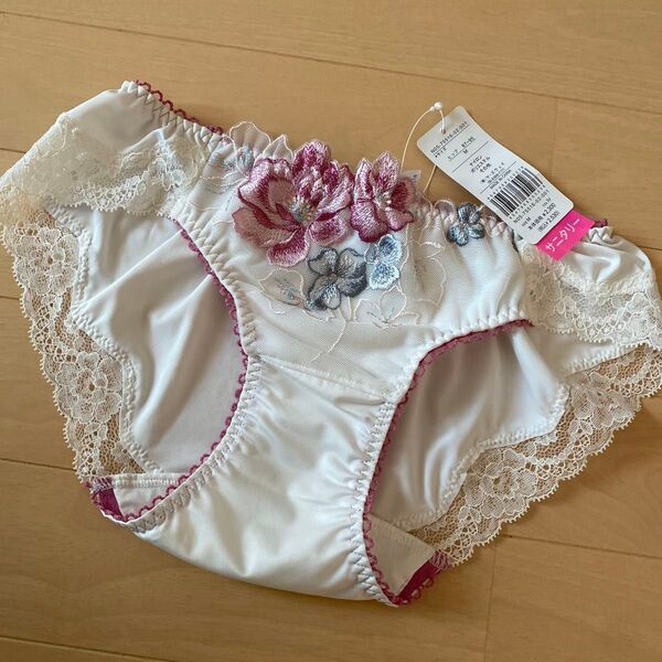 リサマリ M 新品未使用タグ付き サニタリーショーツ レース 定価2530円 花 フラワーレース Risa Magli