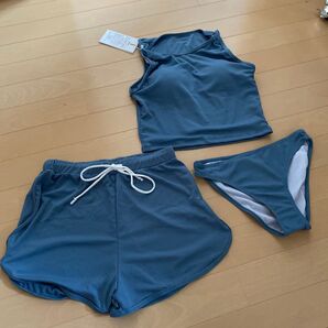 新品未使用タグ付き L 水着 3ピース水着 ショーパン スイムウェア ジムウェア トレーニングウェアにも ビキニ くすみブルー