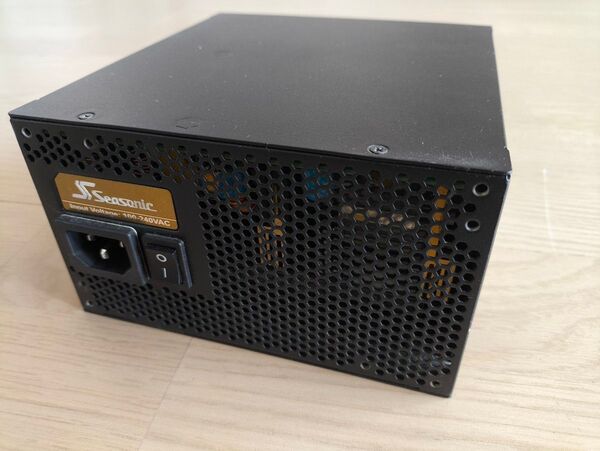 Seasonic 電源ユニット SS-660KM