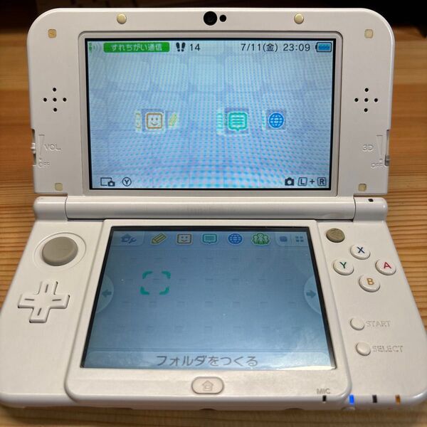 New Nintendo 3DS LL ホワイト