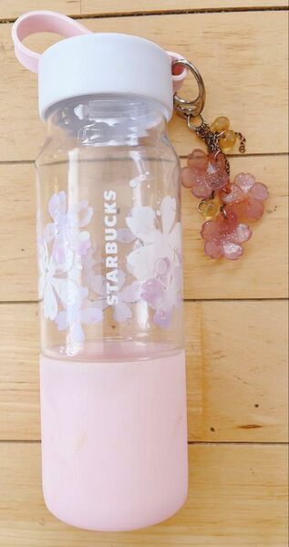 スターバックス 桜デザイン水筒