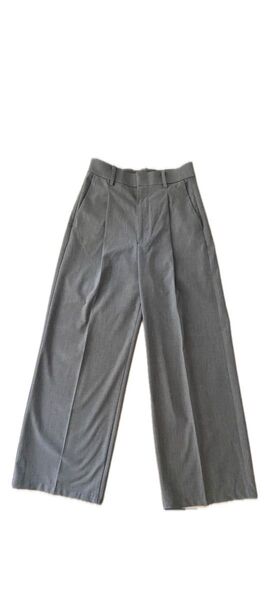 無印良品 シワになりにくいタックストレートパンツ S グレー スラックス ワイドパンツ