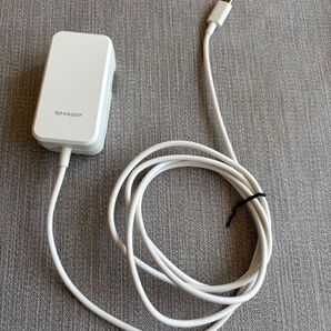 SH-AC05 SHARP 急速充電器 TypeC ACアダプター