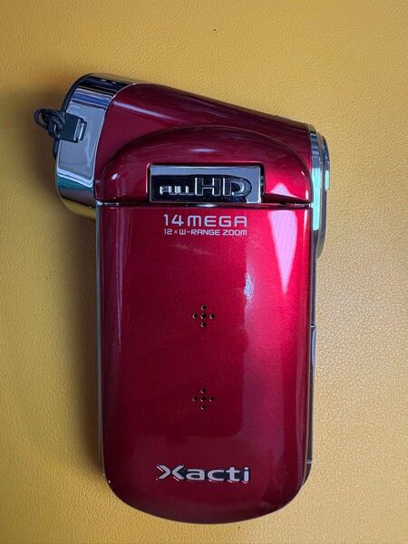 SANYO Xacti DMX-CG100 デジタルムービーカメラ レッド