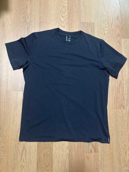 新品未使用 アークテリクス キャプティブTシャツ ブラック XL
