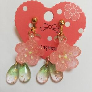 桜のイヤリング デコパーツ