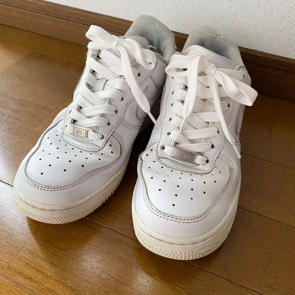 NIKE エアフォース1 ホワイト 24cm