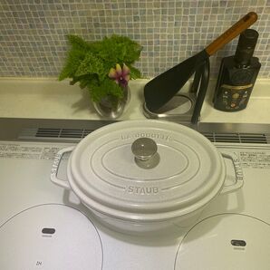 STAUB ピコ・ココット オーバル 23cm カンパーニュ 両手鍋