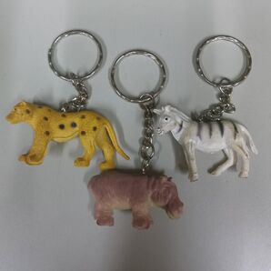 動物フィギュア キーチェーン キーホルダー 3体セット 未使用品 正規品