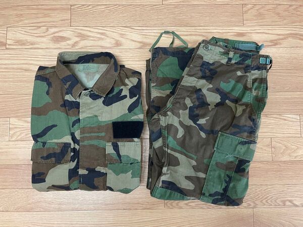 古着★ミリタリー★軍服★迷彩服上下【Mサイズ】
