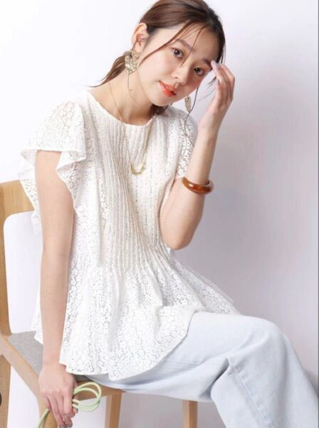 最終値下げ【新品タグ付き】JUSGLITTY レースチュニックブラウス