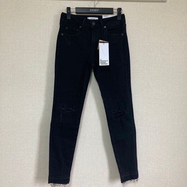 新品 マウジー AZUL by MOUSSY 黒 デニム ジーンズ S