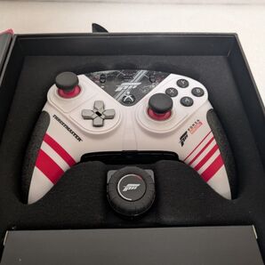 Thrustmaster eSWAP XR PRO CONTROLLER Forza Horizon 5 Edition