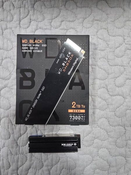 WD_Black SN850X NVMe SSD 2TB ヒートシンク付き