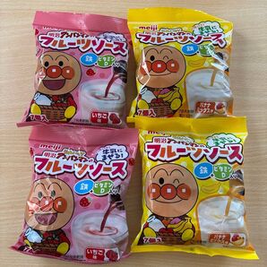 明治アンパンマンフルーツソース いちご&バナナ 4個セット
