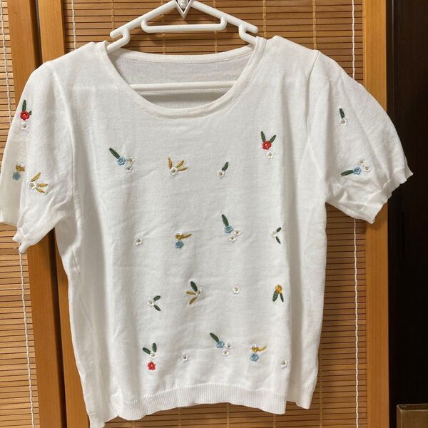 刺繍 花柄 ニット トップス セーター シャツ 春 夏 半袖ニット T トップス レディース 袖あり