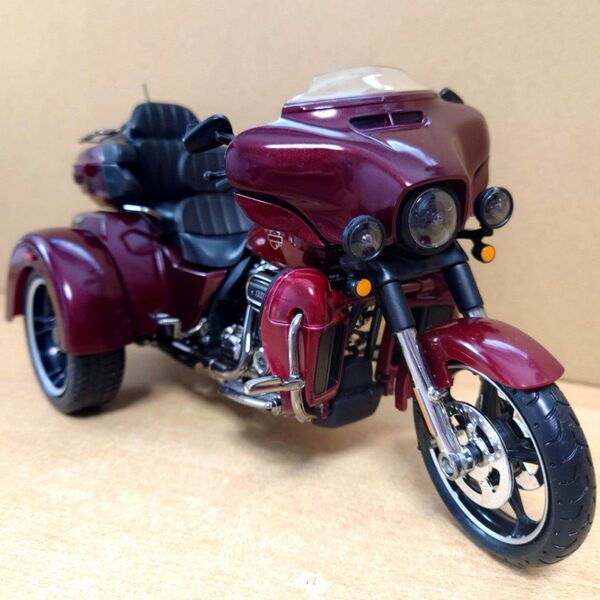 1/12 ハーレーダビッドソン CVO トライグライド トライク マイストバイクミニカー