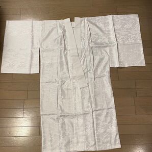 花柄刺繍の長襦袢 着物 長襦袢 和装 和服