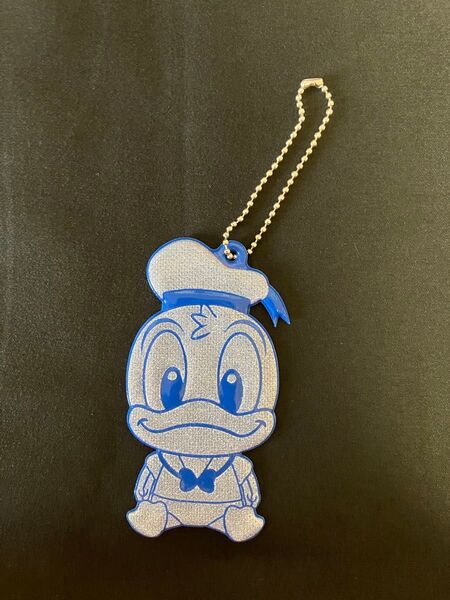 ディズニー!ドナルドダックのキーホルダー 反射板