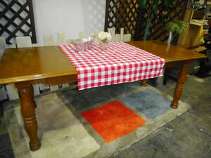店舗用什器　木製ディスプレイ用テーブル　展示台　ミーティング　テーブル　中古品