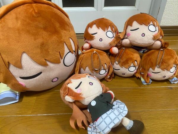 ラブライブ 虹ヶ咲学園メガジャンボ寝そべりぬいぐるみ くっつきぬいぐるみ 寝そべりぬいぐるみ 近江彼方 まとめ売り セット