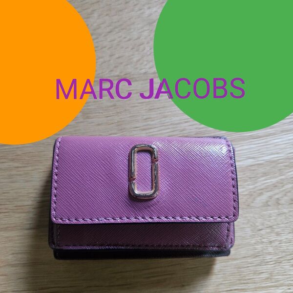 【 訳あり品!! 】 MARC JACOBS マークジェイコブス 三つ折り ミニマムウォレット