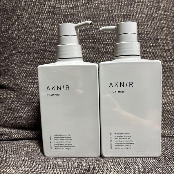 AKNIR アクニー 薬用ヘアシャンプー トリートメント