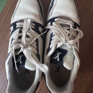 lv trainer スニーカー