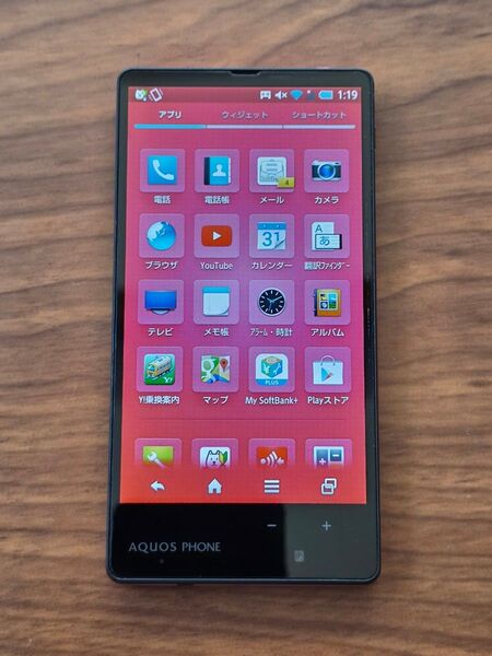 SHARP AQUOS PHONE Xx 303SH ビビッドピンク