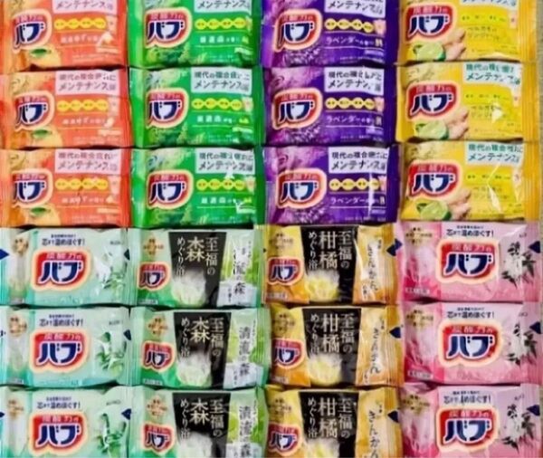 ①定番 入浴剤 花王バブ 8種類24個 色付き透明湯 kao 炭酸力 ユーカリ