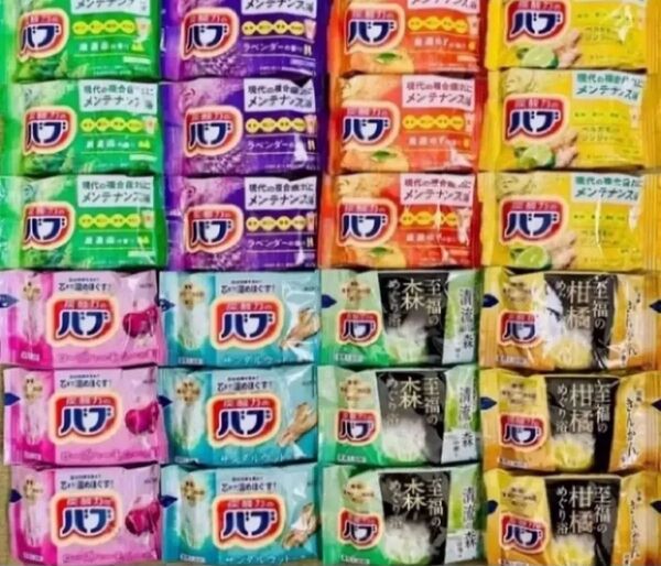 ②定番 入浴剤 花王バブ 8種類24個 色付き透明湯 kao 炭酸力