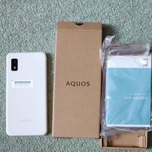 AQUOS wish3 A302SH ホワイト