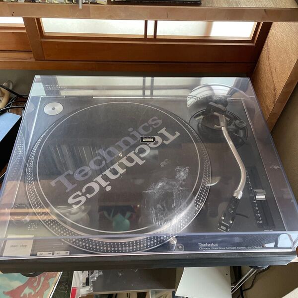 Technics ターンテーブル SL-1200MK3 レコードプレーヤー SHURE(シュア)のカートリッジ「SC35C」