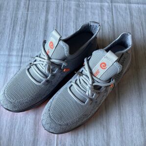 39.ランニングシューズスニーカー グレー×オレンジ 41サイズ(25.5㎝)