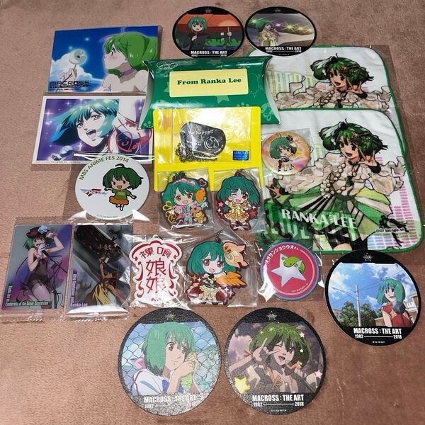 マクロスフロンティア ランカ・リー グッズセット ネックレス コースター クロスオーバー さんかっけー缶バッジ ドッグタグ他