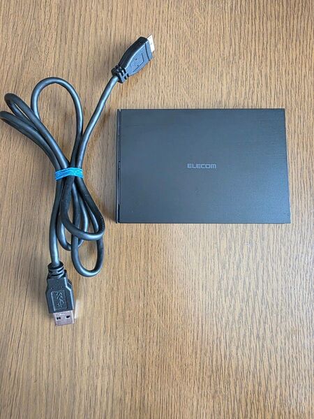 エレコム ポータブルSSD 500GB ESD-EJ0500GBK