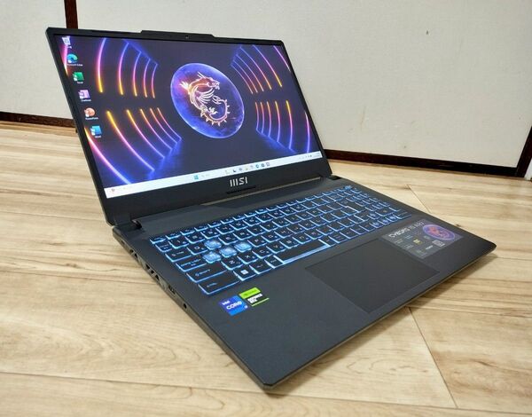 MSI Cyborg A12VF RTX 4060 第12世代Core i7 LAPTOP GAMING ゲーミング ノートPC
