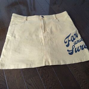 kiss.On.The.Greenゴルフスカート ロゴプリント イエロー